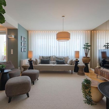Emporium Deluxe 3Br Apartment W/ Private Parking By Lovelystay OOporto Exterior foto