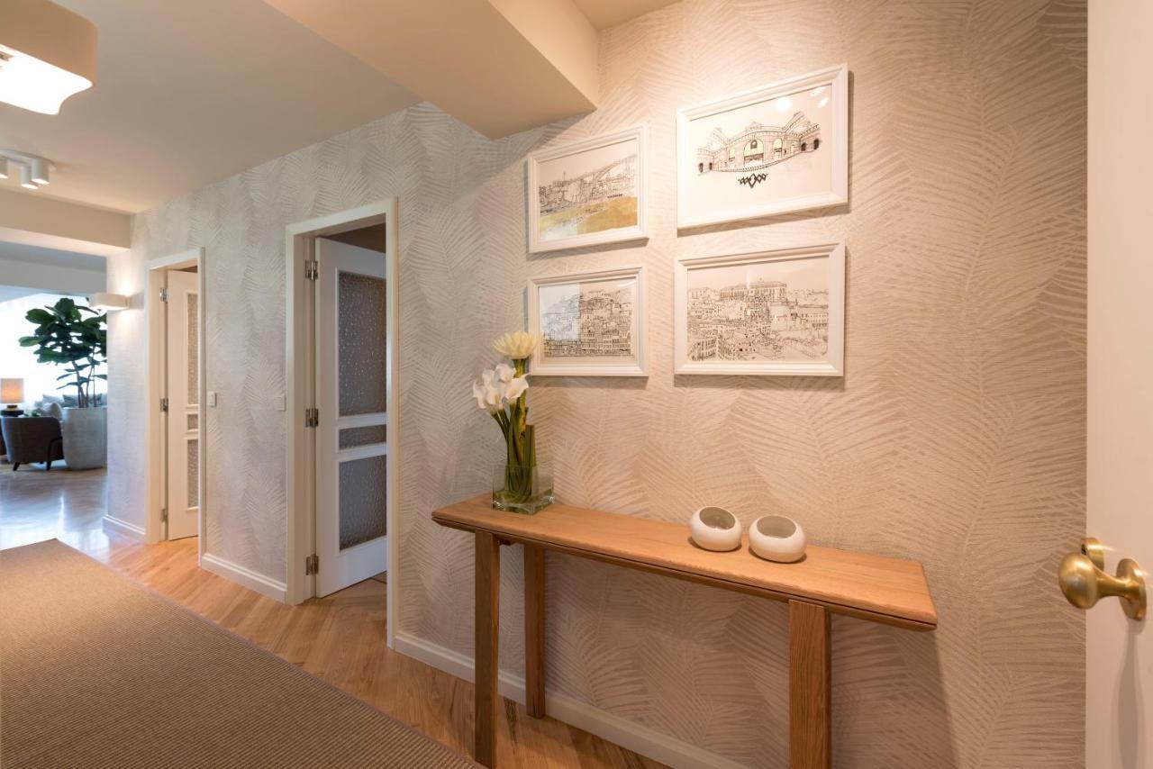 Emporium Deluxe 3Br Apartment W/ Private Parking By Lovelystay OOporto Exterior foto