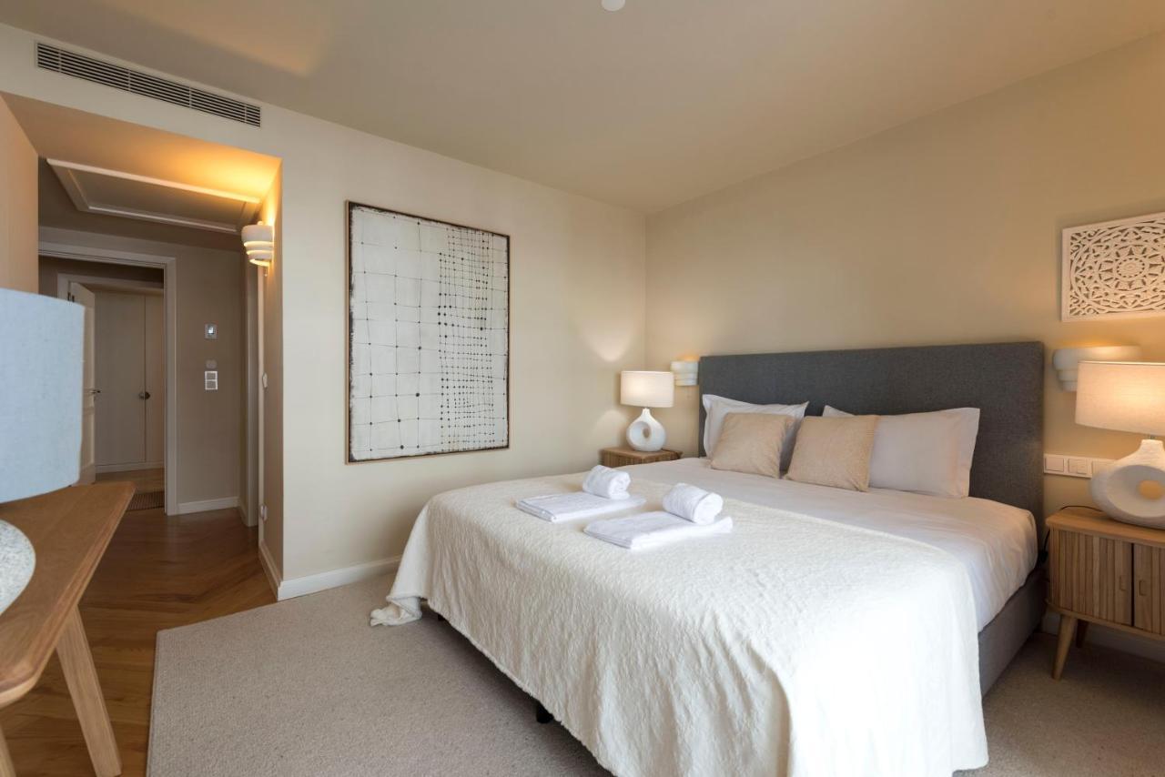 Emporium Deluxe 3Br Apartment W/ Private Parking By Lovelystay OOporto Exterior foto