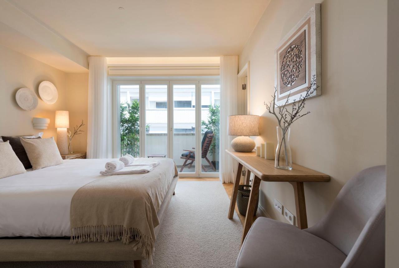 Emporium Deluxe 3Br Apartment W/ Private Parking By Lovelystay OOporto Exterior foto