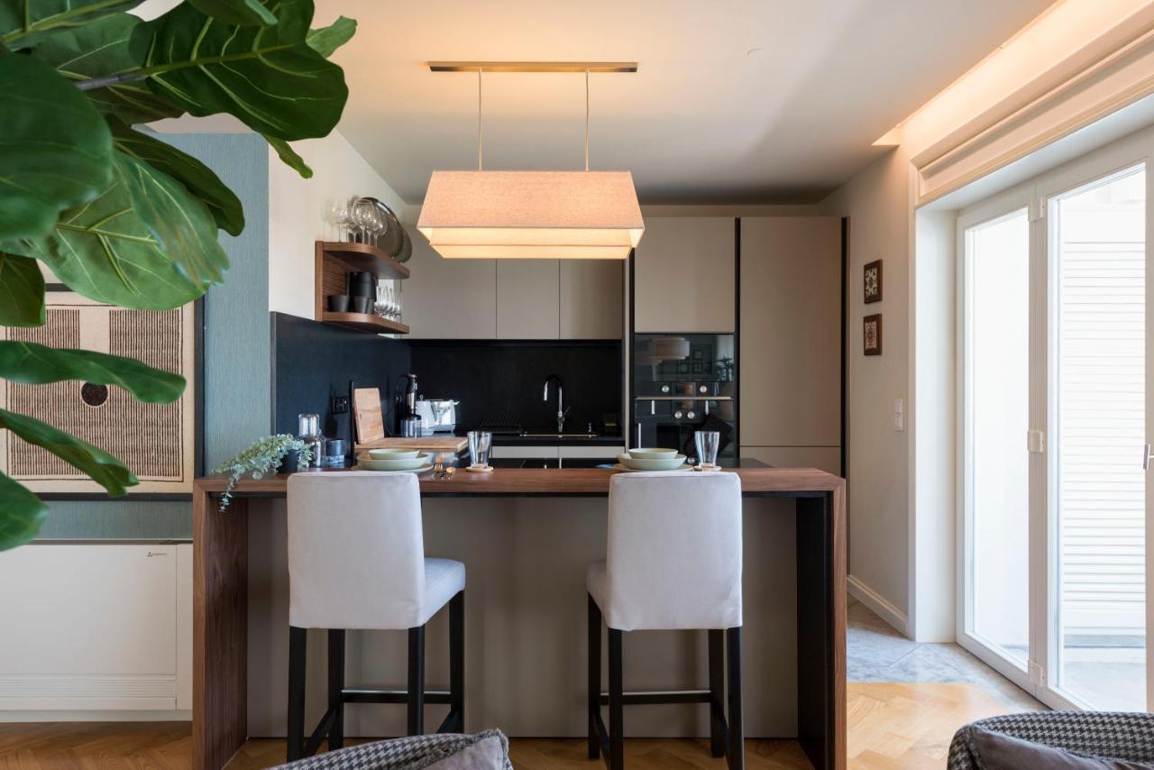 Emporium Deluxe 3Br Apartment W/ Private Parking By Lovelystay OOporto Exterior foto