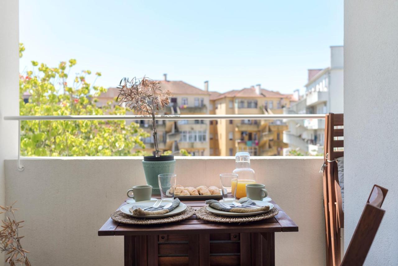Emporium Deluxe 3Br Apartment W/ Private Parking By Lovelystay OOporto Exterior foto